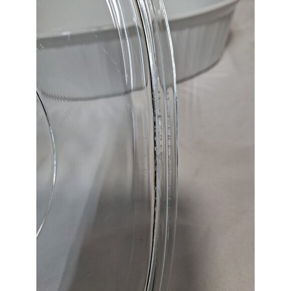 Corning Ware French White F-12-B 1.8 Liter 2 Quart Casserole W/ Lid Ribbed - Picture 5 of 12